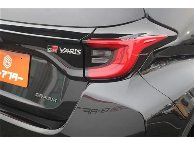 GR YARIS