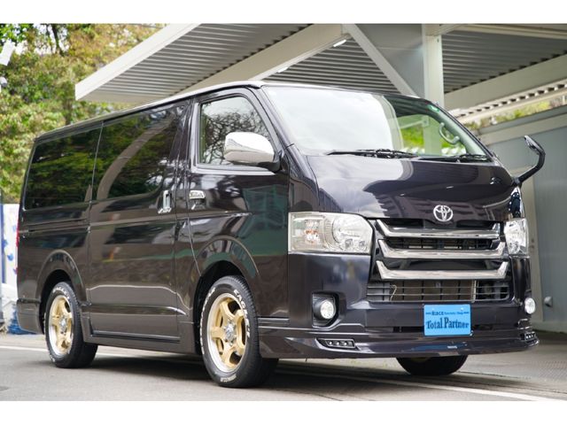 REGIUSACE van 2WD