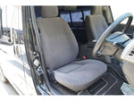 REGIUSACE 2WD van