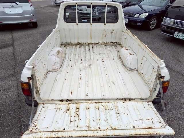 SUNNY truck
