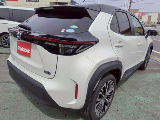 YARIS CROSS HYBRID