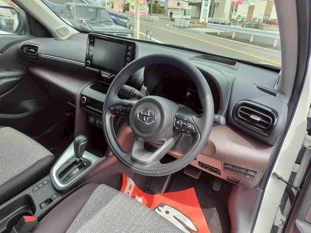 YARIS CROSS HYBRID
