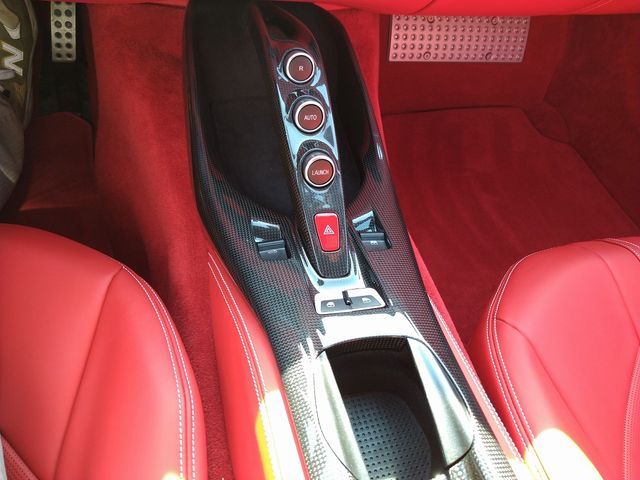 FERRARI 812 GTS