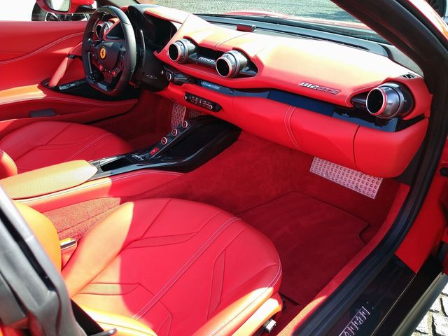 FERRARI 812 GTS