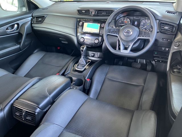 X-TRAIL HYBRID 4WD
