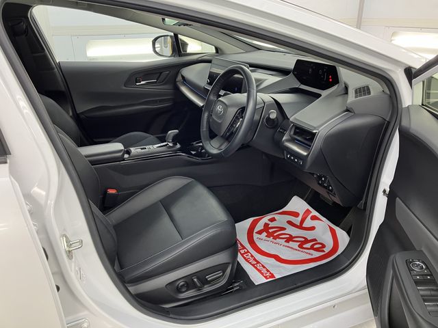 PRIUS 4WD