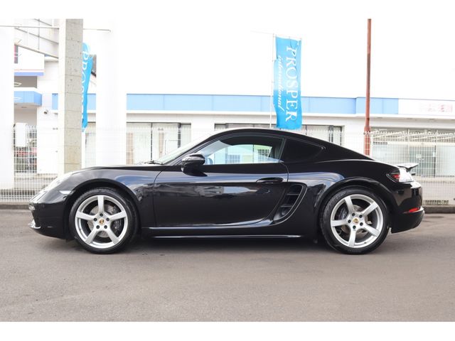 PORSCHE 718 CAYMAN