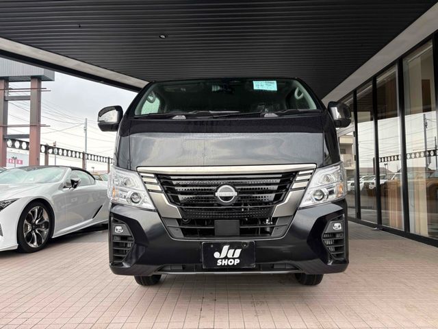 CARAVAN van 4WD