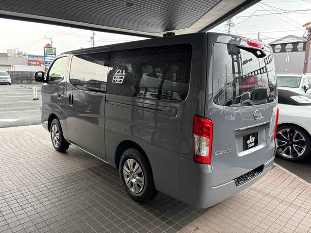 CARAVAN van 4WD