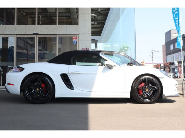 PORSCHE 718BOXSTER S