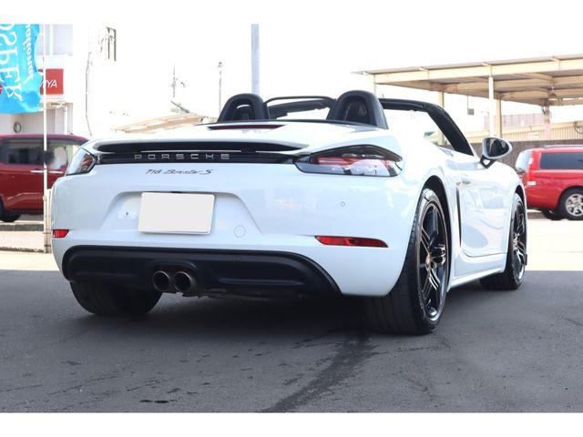 PORSCHE 718BOXSTER S