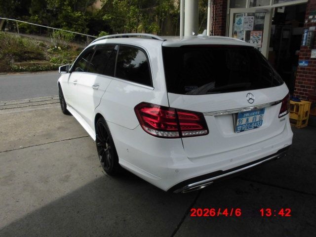 MERCEDES BENZ E class stationwagon