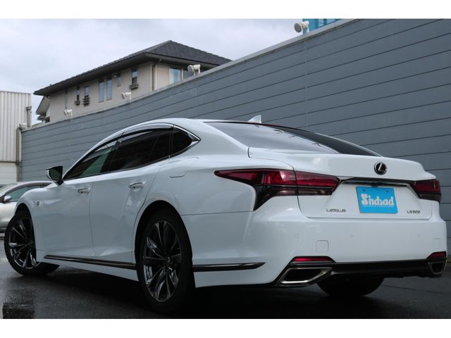 LEXUS LS500