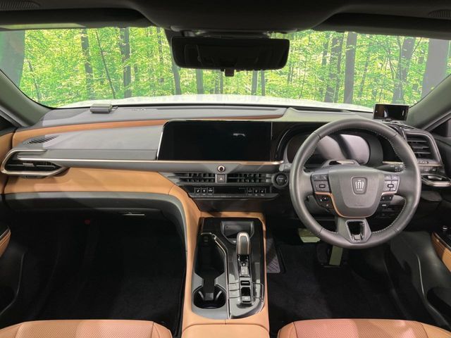 CROWN SPORT