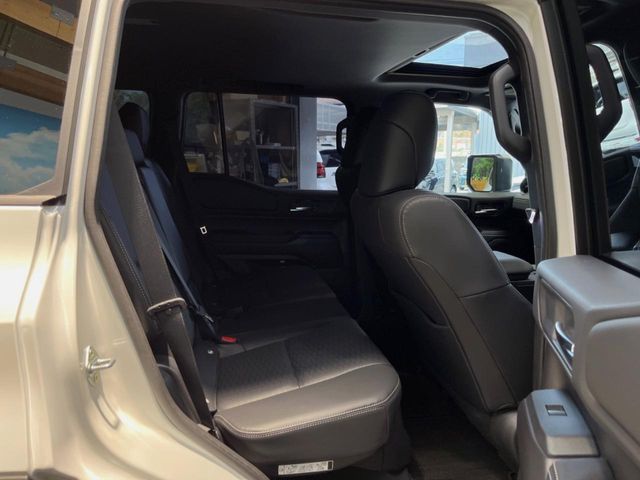 LANDCRUISER 250