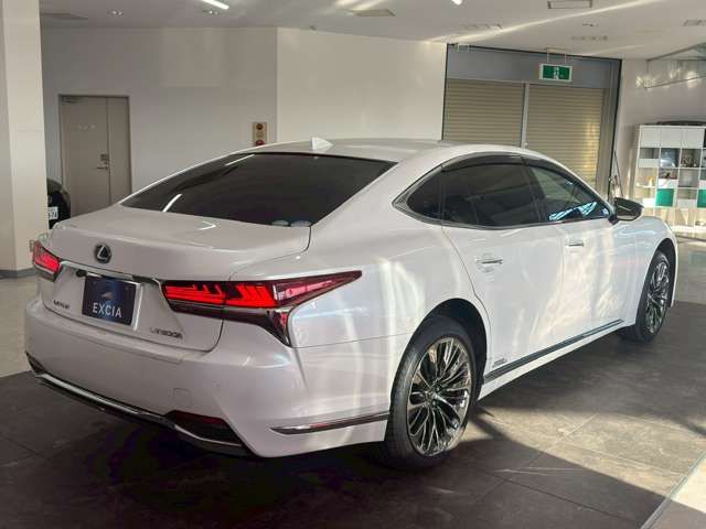 LEXUS LS500h