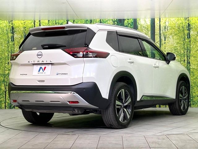 X-TRAIL HYBRID 4WD