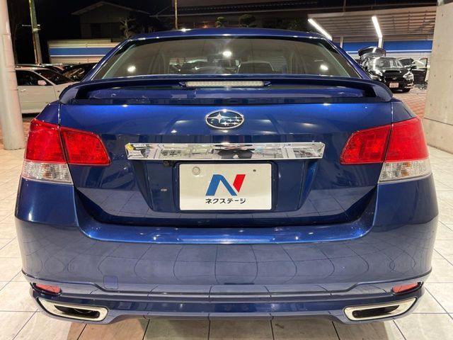 LEGACY B4