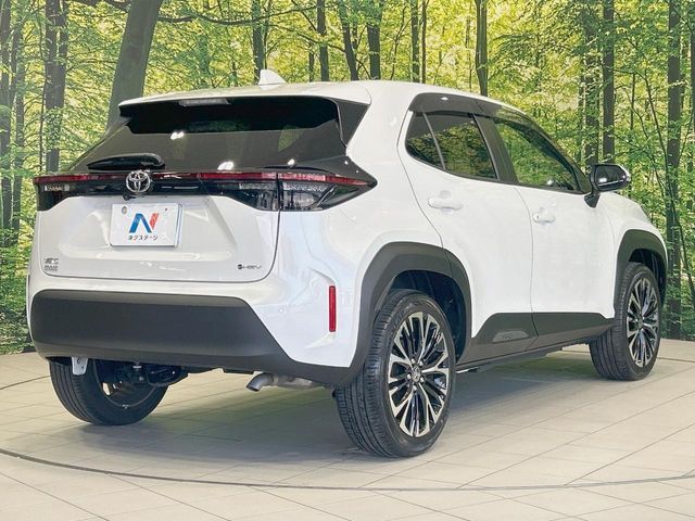 YARIS CROSS HYBRID