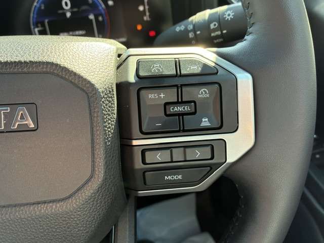 LANDCRUISER 250