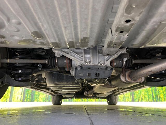 ESTIMA HYBRID 4WD