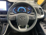 VOXY HYBRID
