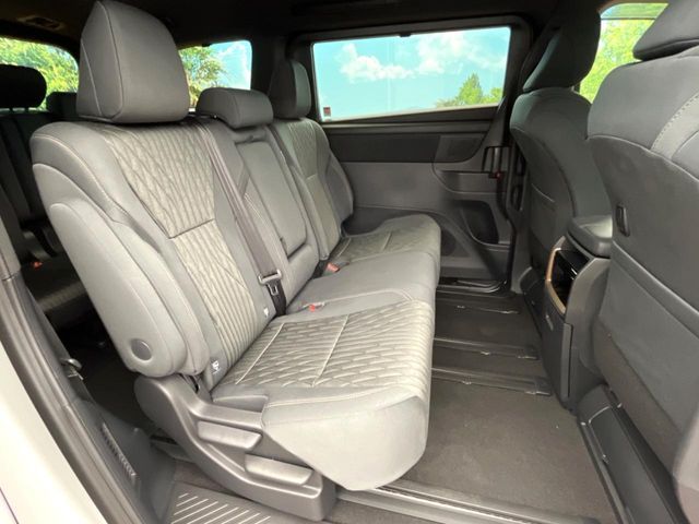 ALPHARD hybrid
