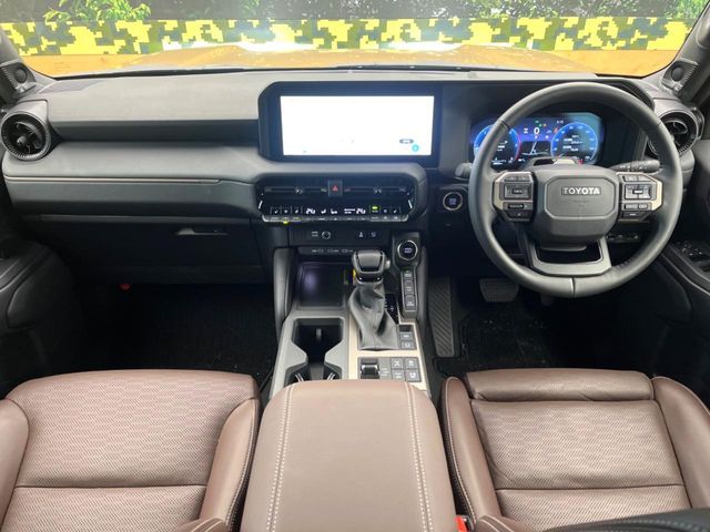 LANDCRUISER 250