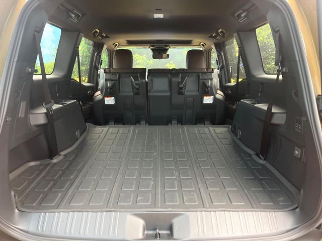 LANDCRUISER 250