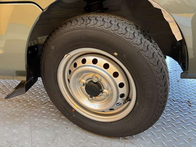 CARRY truck 4WD