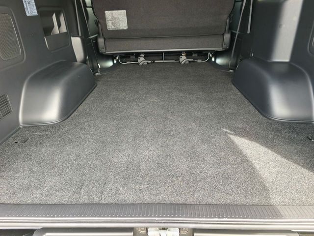 HIACE van 4WD