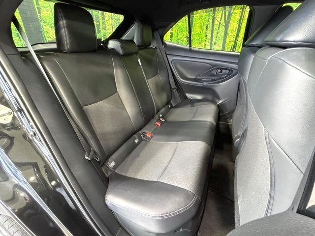 YARIS CROSS HYBRID