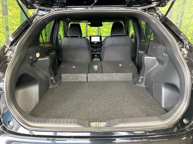YARIS CROSS HYBRID