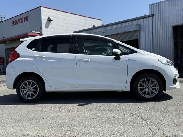 FIT HYBRID 4WD
