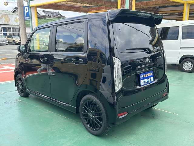 N-WGN CUSTOM