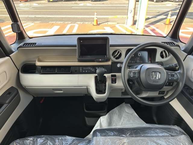 N BOX