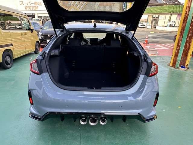 CIVIC hatchback