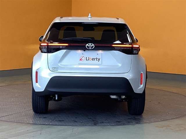YARIS CROSS