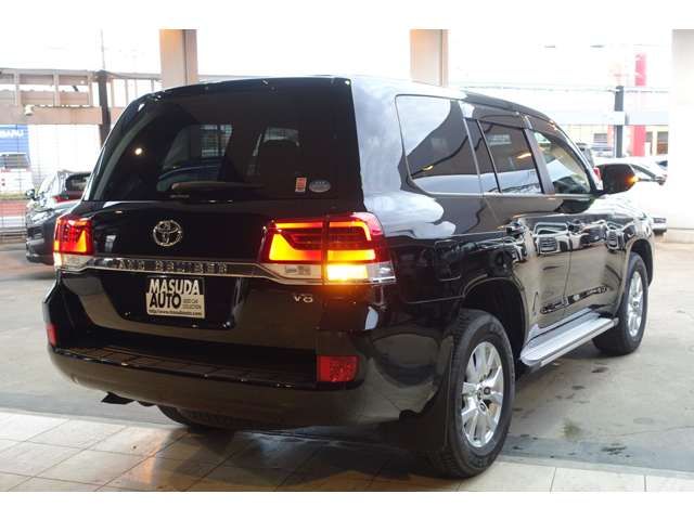 LANDCRUISER wagon