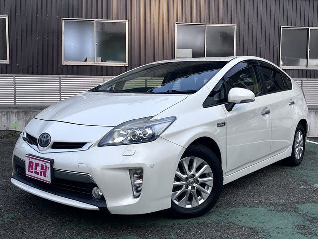 PRIUS PHV
