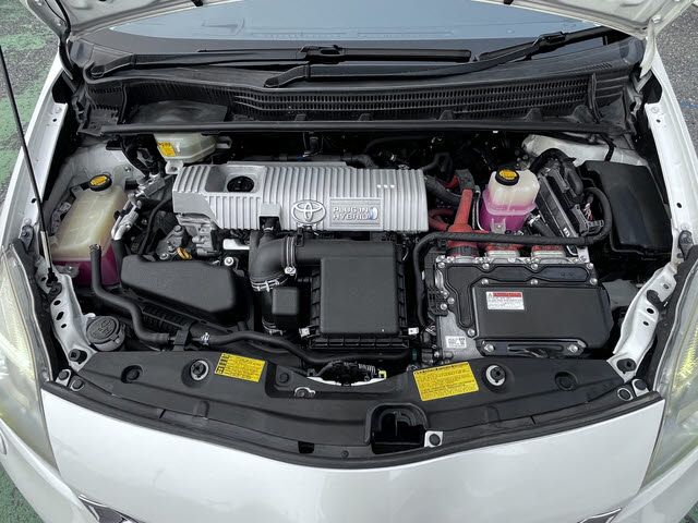 PRIUS PHV