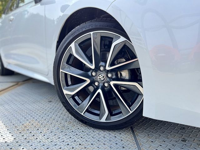 COROLLA SPORT HYBRID