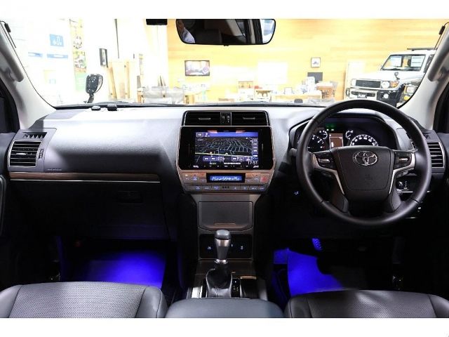 LANDCRUISER PRADO