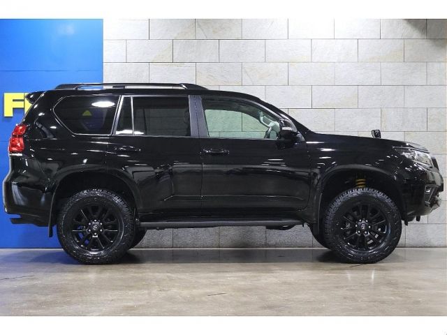 LANDCRUISER PRADO