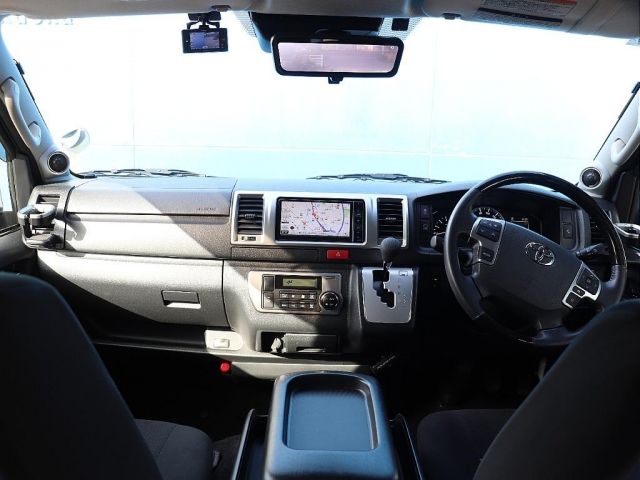 HIACE van 4WD