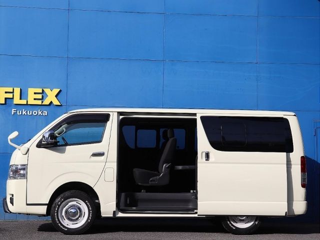 HIACE van 4WD