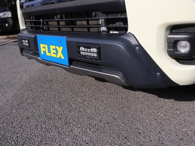 HIACE van 4WD