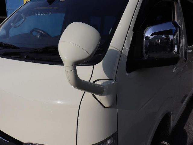 HIACE van 4WD