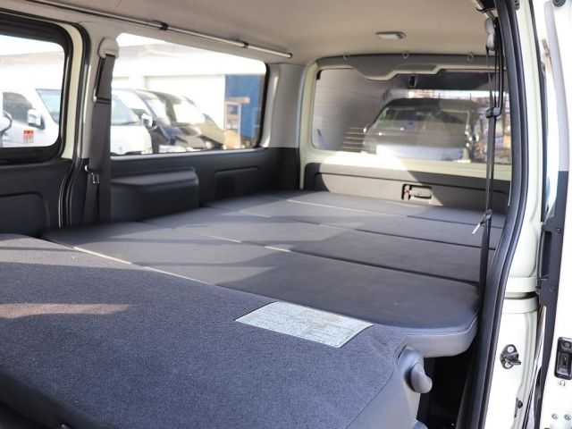 HIACE van 4WD