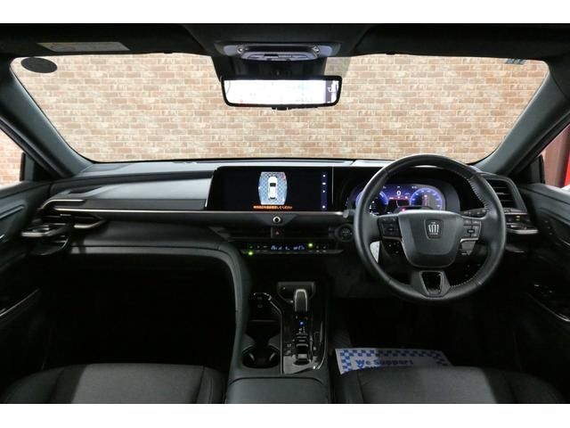 CROWN SPORT